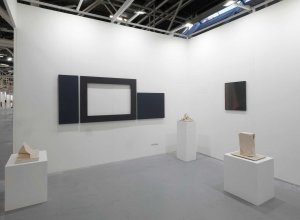 stand4.JPG